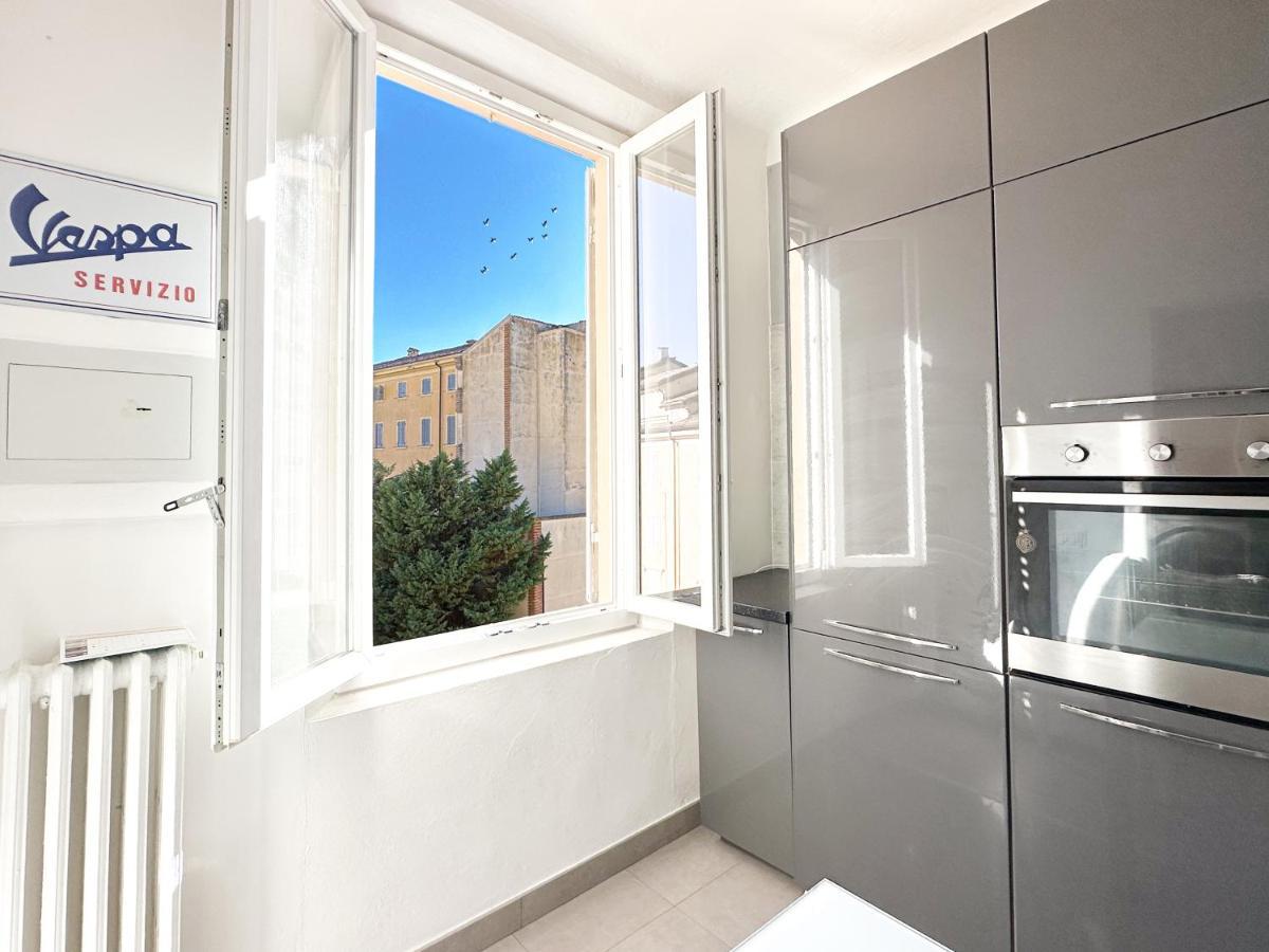Luxury Apartment Next To The Francescana Μόντενα Εξωτερικό φωτογραφία